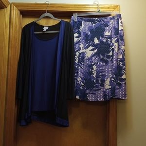 Jaclyn Smith 2 piece top/skirt set. Purple/Black.. Great Condition